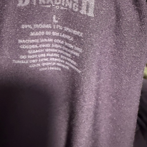 Duluth NEW without tags. Deep Purple Women's Short Robe. With two big pockets. L - Picture 5 of 5